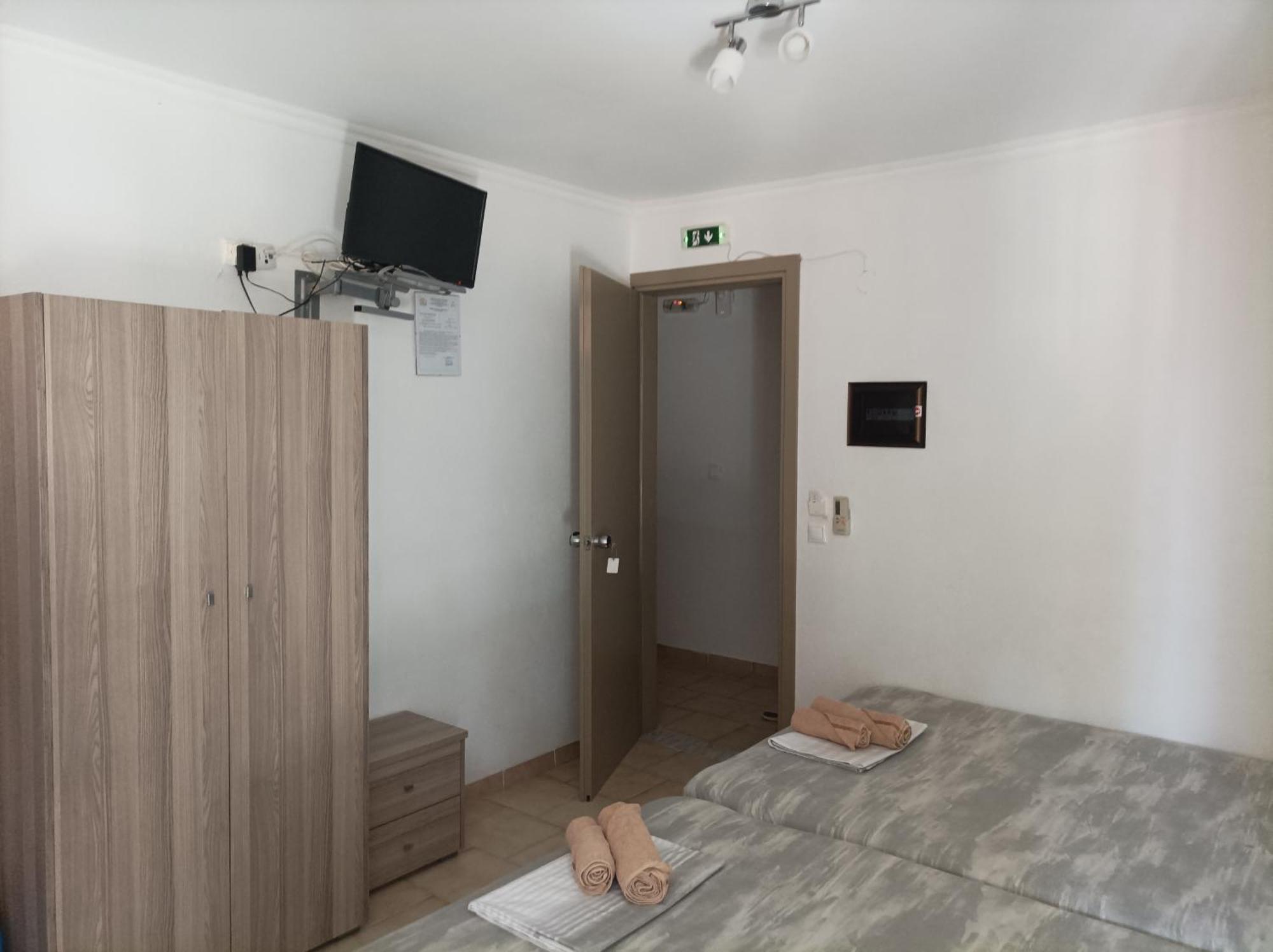 Kleanthis Blue Apartment Nea Vrasna Exterior photo